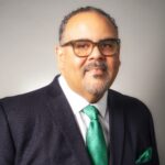 Jeff Robbins Headshot