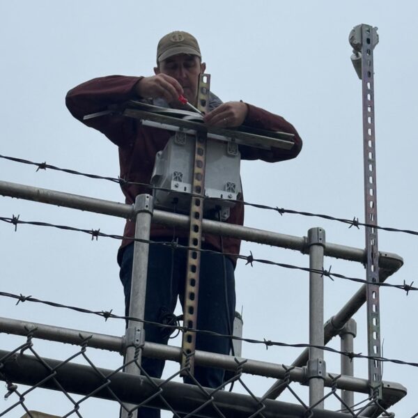 brian installs monitor