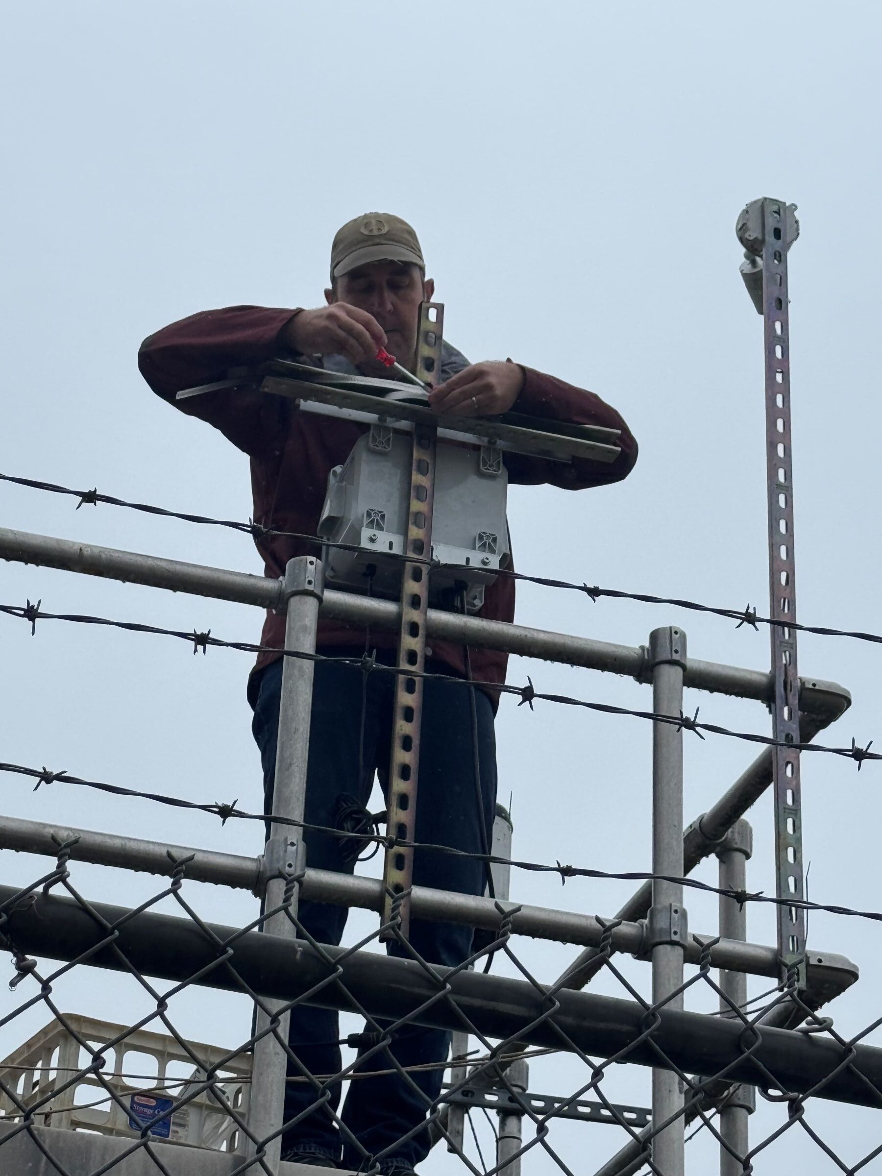 brian installs monitor