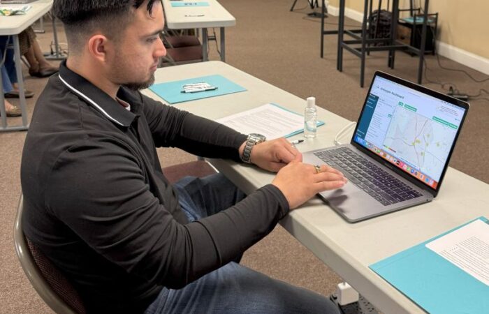 man using airkeeper dashboard